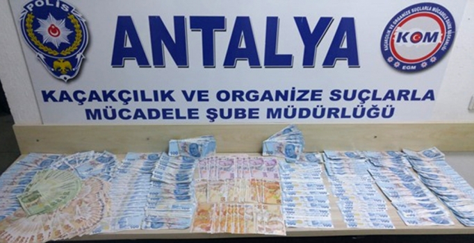 Sahte para ve içki operasyonu