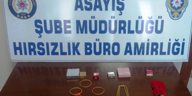 Sahte savcı suçüstü yakalandı!