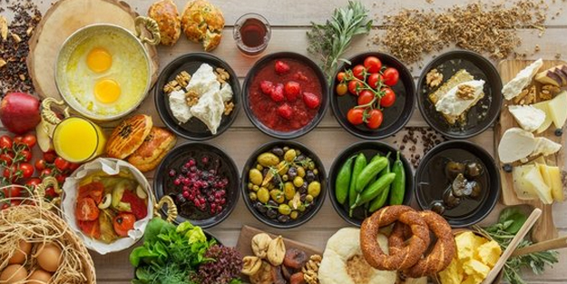 Sahurda ne yapabilirim? Sahurda ne yenir: 15 dakikadan az sürede, hemen hazırlanacak ilginç tarifler! Zahmetsiz