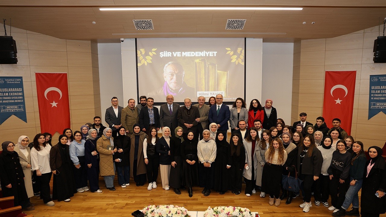 Şair Hilmi Yavuz, İZÜ öğrencileri ile buluştu