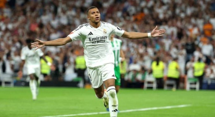 Şaka gibi ama PSG reddetmiş! Mbappe'ye yapılan çılgın teklif ortaya çıktı