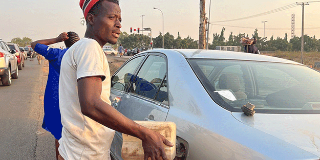 Şaka gibi olay! Petrol zengini ülkede bu kadar da olur mu?
