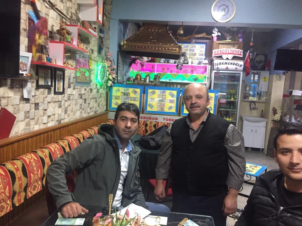 Şakacı kıraathane 