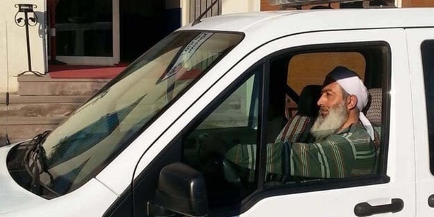 Sakallı, sarıklı polisin ardından genelge yayınladı