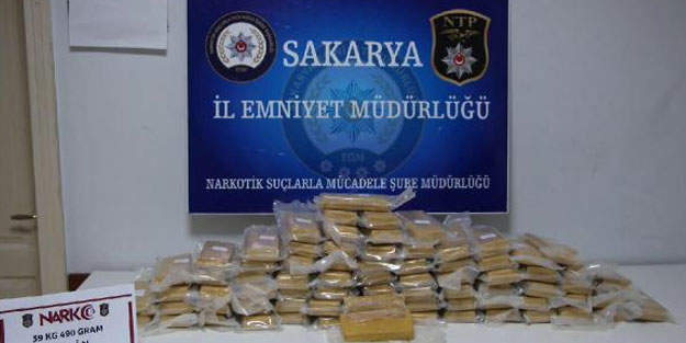 Sakarya'da 2 milyon lira değerinde eroin ele geçirildi