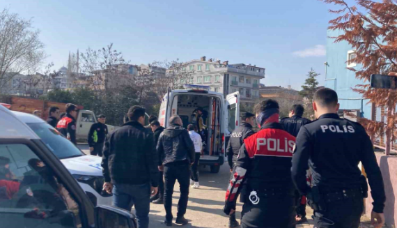 Sakarya'da alacak-verecek kavgasında kan aktı