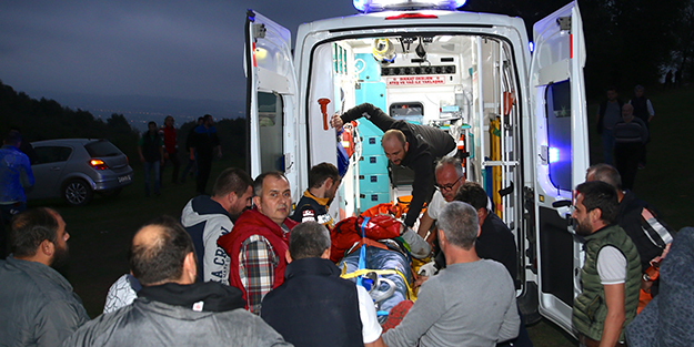 Sakarya'da arazi aracı yoldan çıktı