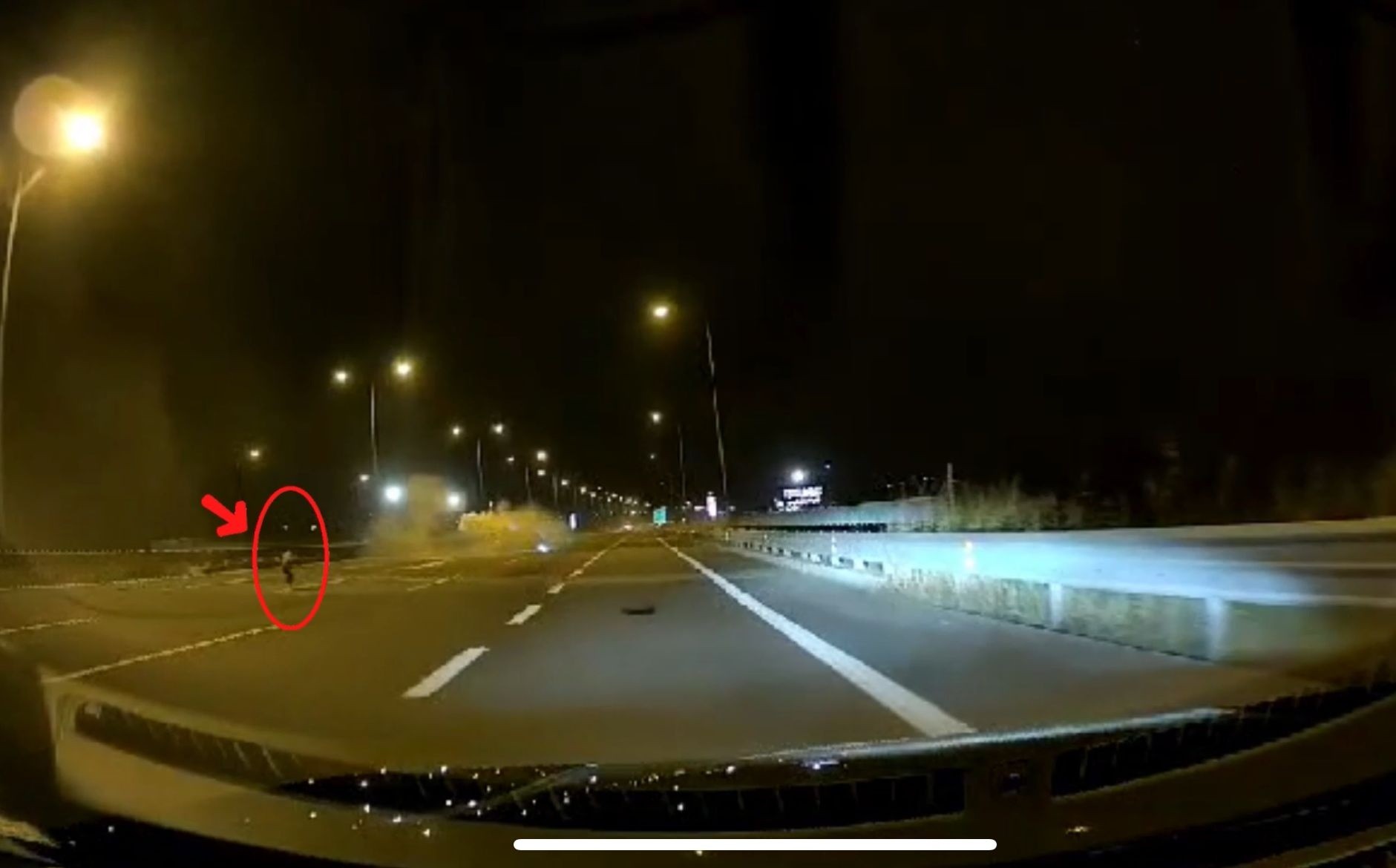 Sakarya’da dehşet anları: Takla atan otomobilden fırladı