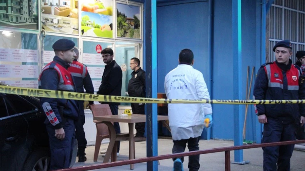 Sakarya’da dehşet! Emekli polis, eşini ve MHP'li başkanı öldürdü