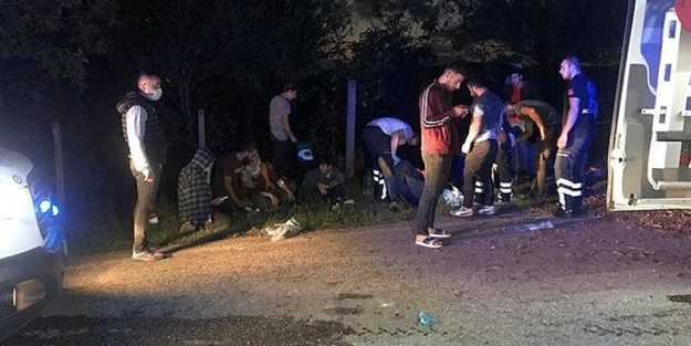 Sakarya'da feci kaza! Çok sayıda yaralı var
