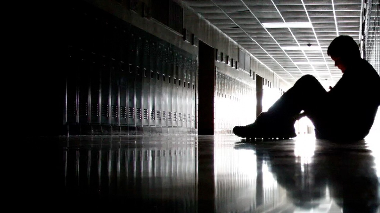 İntihar vakaları artıyor: 1 haftada psikolojik travma yaşayan 3 kişi intihar etti