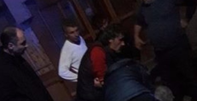 Sakarya'da komşuların ses kavgasında kan aktı: 1 yaralı