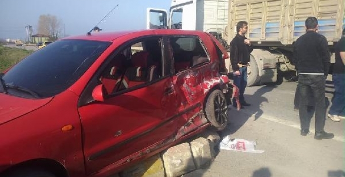 Sakarya'da korkunç kaza: 1 ölü, 3 yaralı