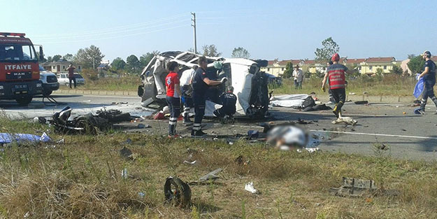 Sakarya'da korkunç kaza: 7 ölü