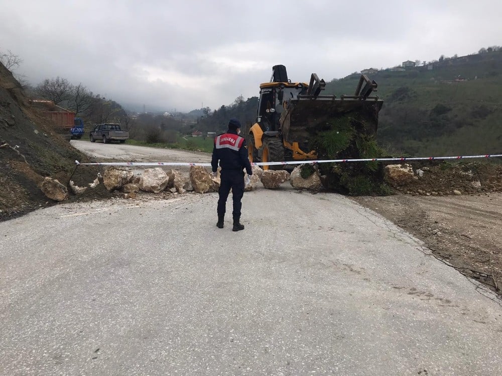 Sakarya’da korona virüse tedbirler kapsamında yaylalar vatandaşlara kapatıldı 