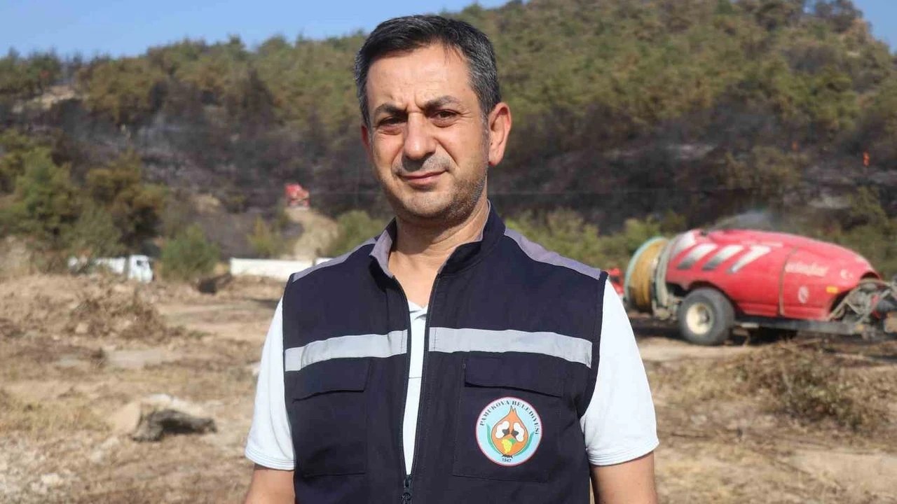 Sakarya’da orman yangını! Belediye başkanı alevlerin ortasında kaldı