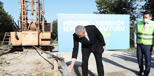 Sakarya'da sondaj vuruldu! Müjde tüm Türkiye'ye verildi: Birden yerin altından fışkırdı! Hala fırsat arıyorlar