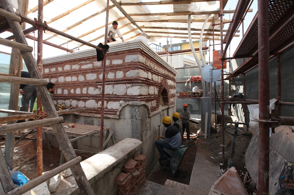 Sakarya’da tarihi çeşmeler yenileniyor 
