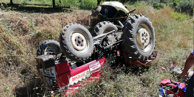 Sakarya'da ilaçlama yapan traktör devrildi: 1 ölü