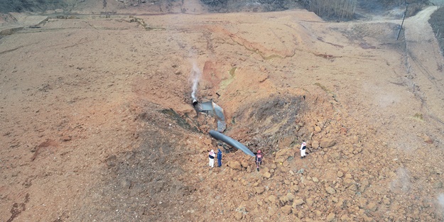 Sakarya'daki patlama sonrası doğalgaz boru hattı bu hale geldi