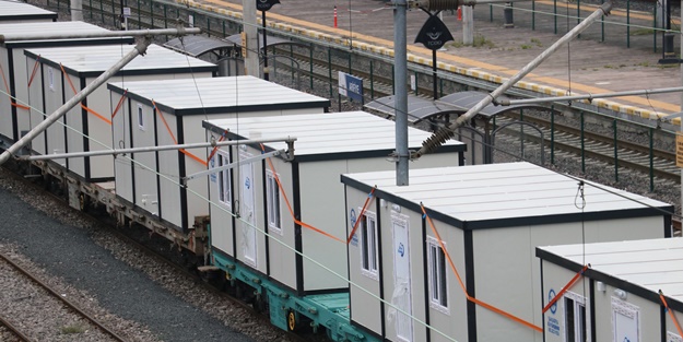 Sakarya'dan deprem bölgesine gönderildi... Tam 50 adet