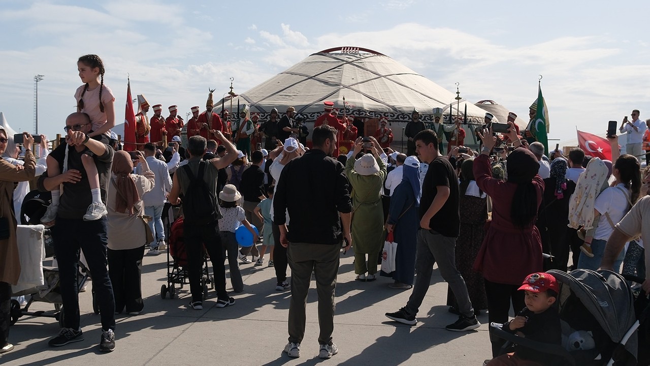 Sakarya’nın kültürel zenginliği ve gastronomi kimliğini Etnospor’da dünya tanıyor