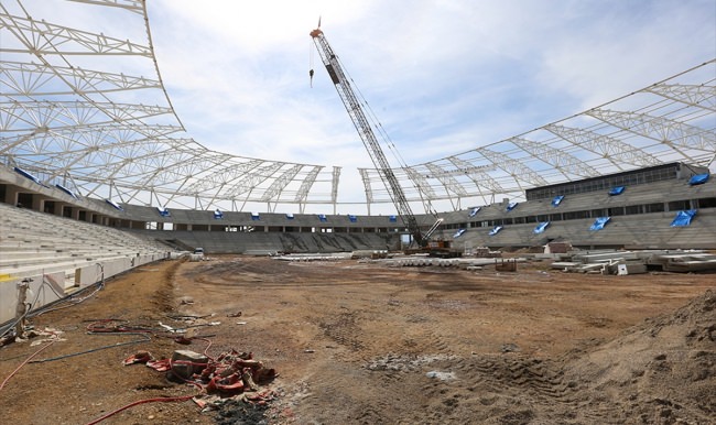 Sakaryaspor'un yeni stadının yüzde 70'i tamamlandı