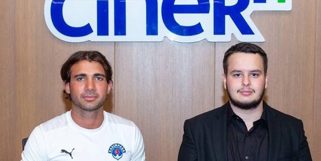 Sakıb Paşa'ya imzayı attı