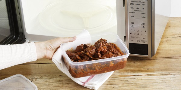 Sakın bu hatayı yapmayın! Siz de yemekleri tekrar ısıtıyor musunuz?