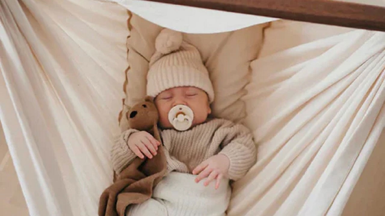 Sakın bunu yapmayın! Bebeği olan ebeveynler aman dikkat