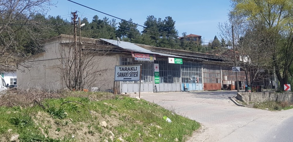 Sakin şehir Taraklı sokağa çıkma yasağına uydu 