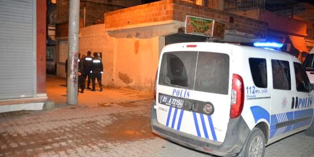 Saksıda uyuşturucu yetiştiren kişi gözaltına alındı