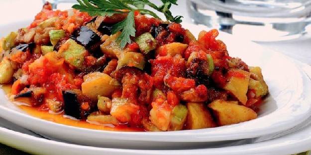 Şakşuka tarifi, nasıl yapılır? Kolay şakşuka tarifi