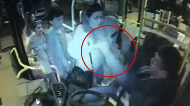 Otobüste bıçaklı saldırının altından bakın ne çıktı!