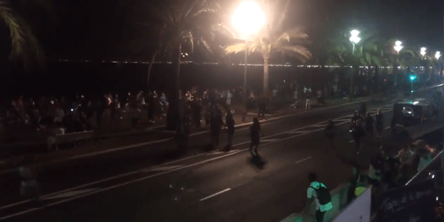 Saldırı sonrası Fransa'da bir flaş karar daha