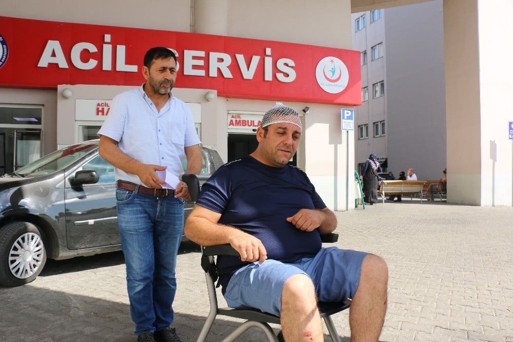 Saldırıya uğrayan servis sürücüsü hastanelik oldu 