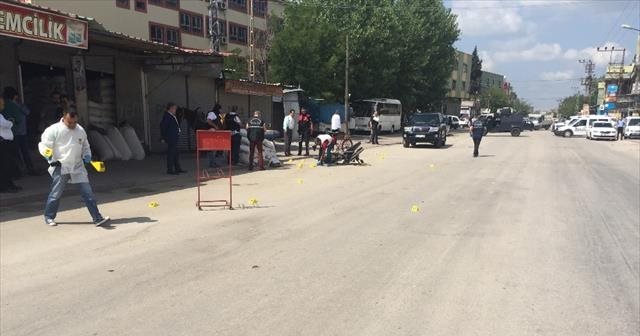 Saldırıya uğrayan sivil polis şehit oldu!