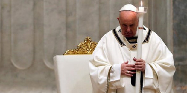 Salgın sebebiyle kiliseyi bastılar! Papa’dan ahlaksızlara yardım