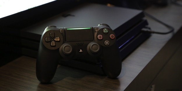 Salgın sırasında PS4 oyun satışları neredeyse iki katına çıktı