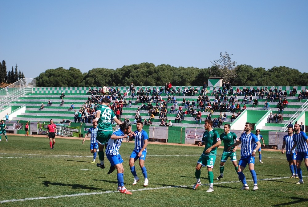 Salihli Belediyespor, İzmirspor’a tek golle yıkıldı 