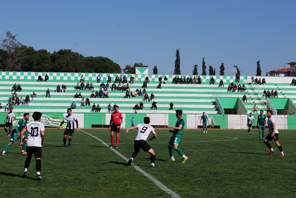 Salihli, Burhaniye’yi 90+3’de yıktı 