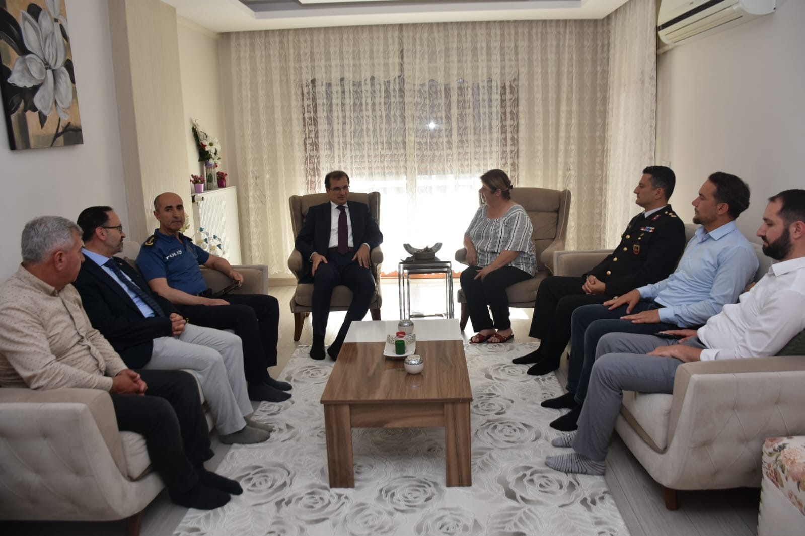 Salihli'de şehit aileleri Kurban Bayramı'nda unutulmadı