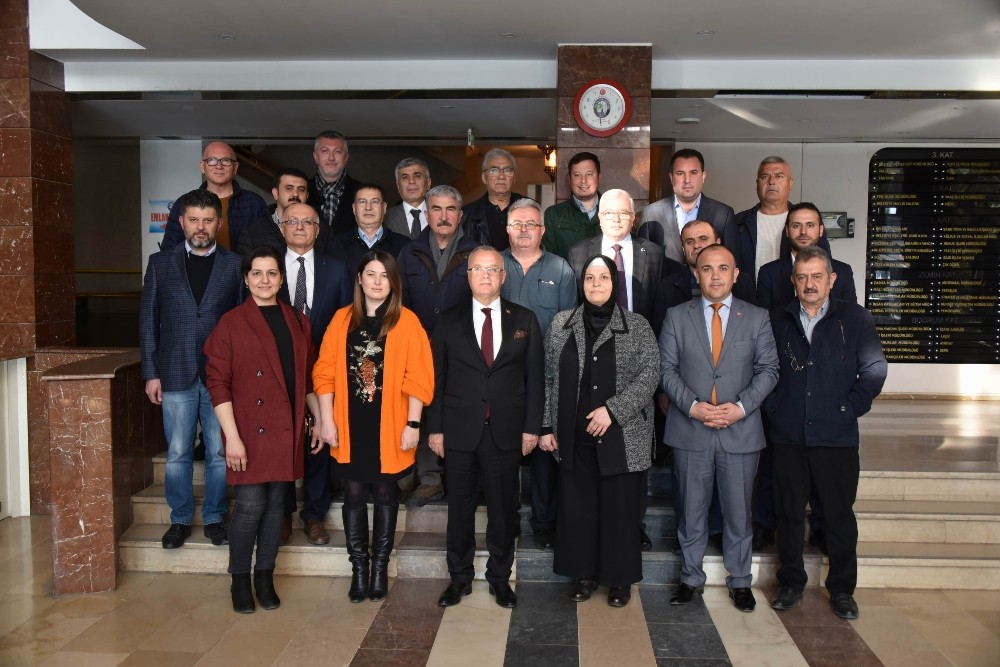 Salihli’de veda meclisi 