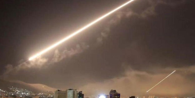 Şam'a füze saldırısı düzenledi