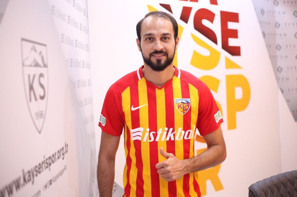 Şamil Çinaz, takımla çalışmalara başladı 