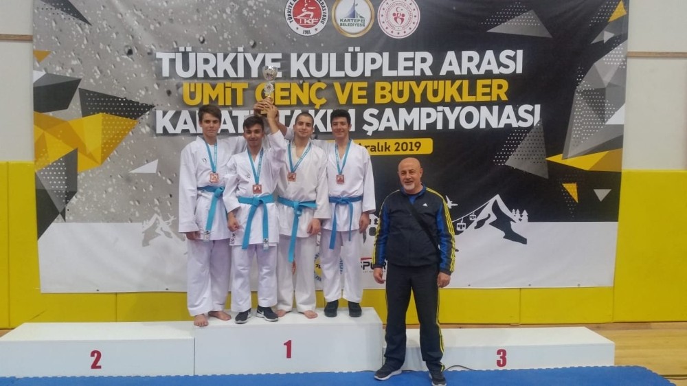 Şamiloğlu Türkiye üçüncüsü 