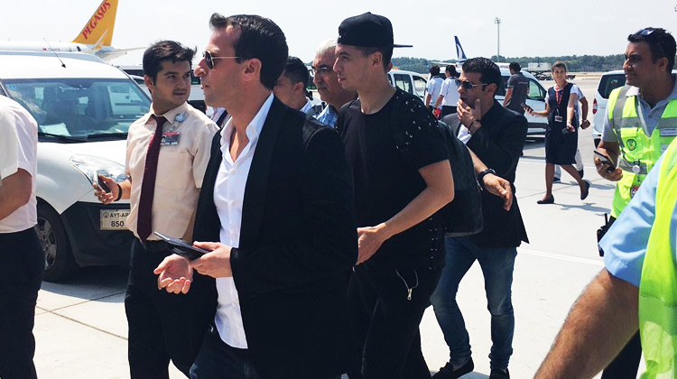 Samir Nasri Antalya'ya geldi!