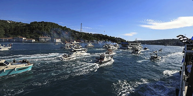 Şampiyon Beşiktaş Boğaz’da! Savaş fırkateyni damga vurdu