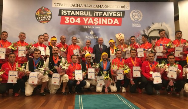Şampiyon itfaiyeciler ödüllerini aldı