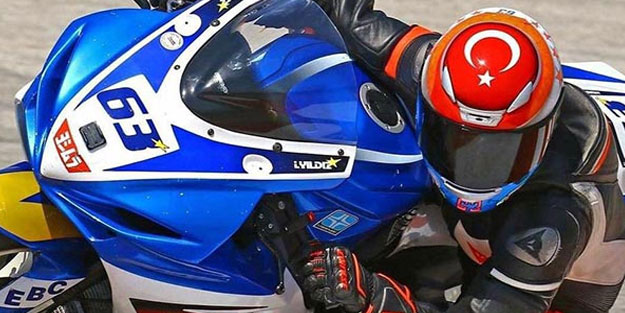 Şampiyon motosikletçi kazada can verdi